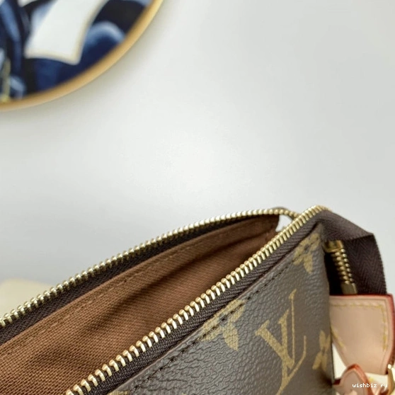 WIS Louis ACCESSOIRES POCHETTE Vuitton 0911